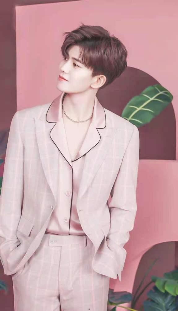 百度明星热搜榜,盘点近期热门明星风云动态